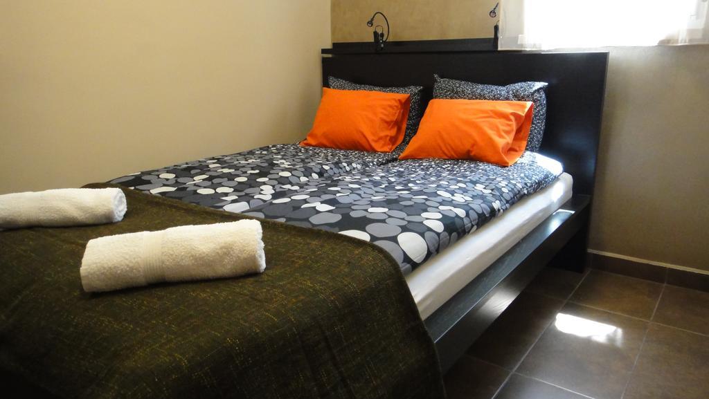 Mgtels Apartman - With Private Parking Budapest Eksteriør bilde