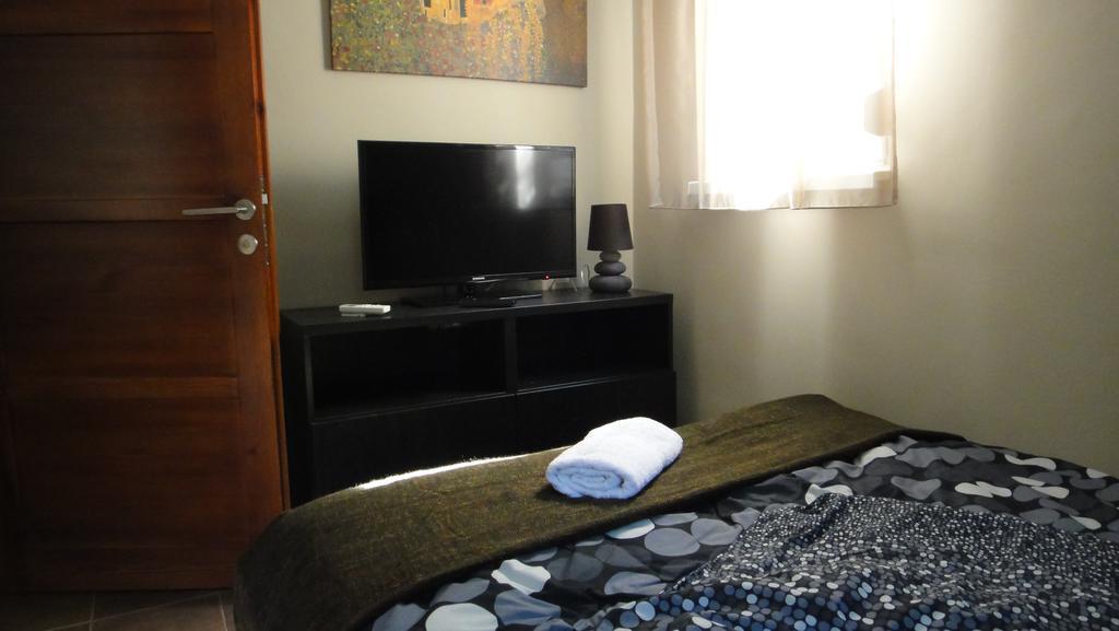 Mgtels Apartman - With Private Parking Budapest Eksteriør bilde