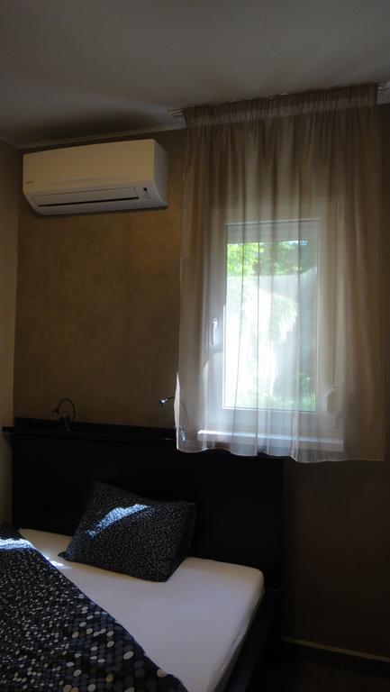 Mgtels Apartman - With Private Parking Budapest Eksteriør bilde