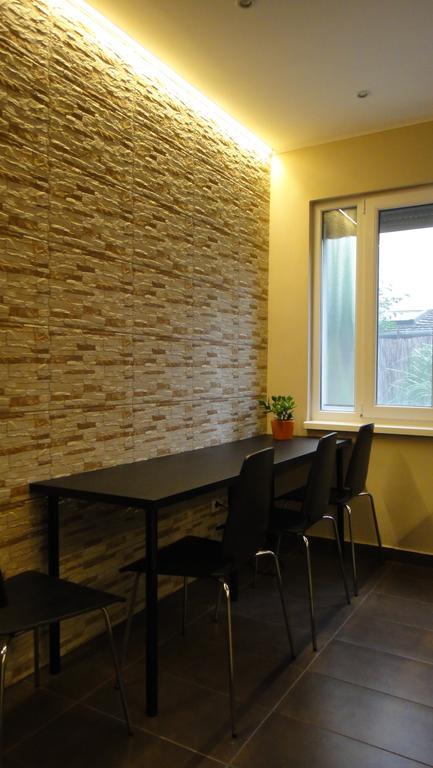 Mgtels Apartman - With Private Parking Budapest Eksteriør bilde