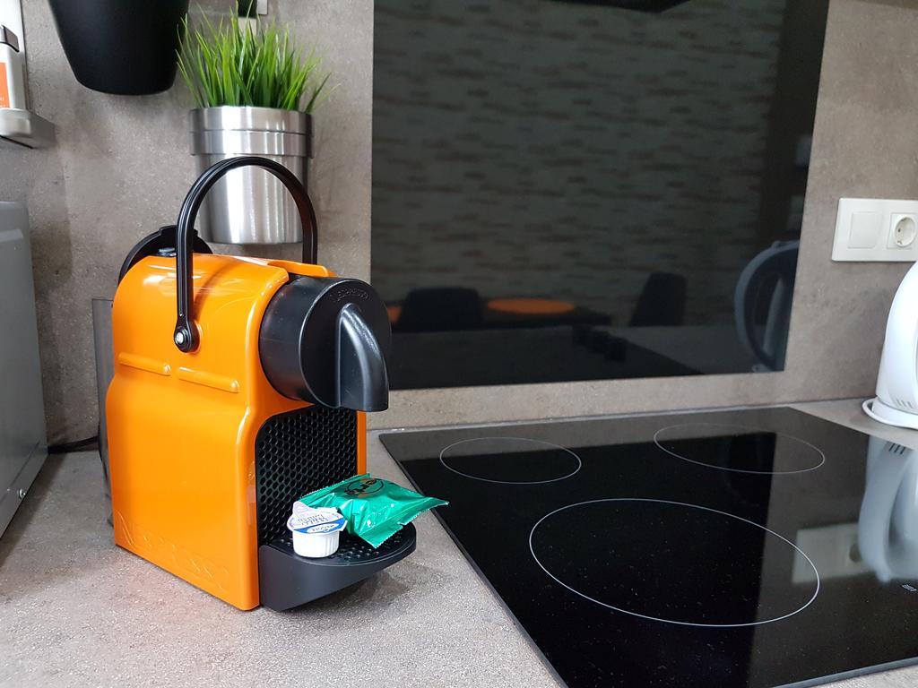 Mgtels Apartman - With Private Parking Budapest Eksteriør bilde